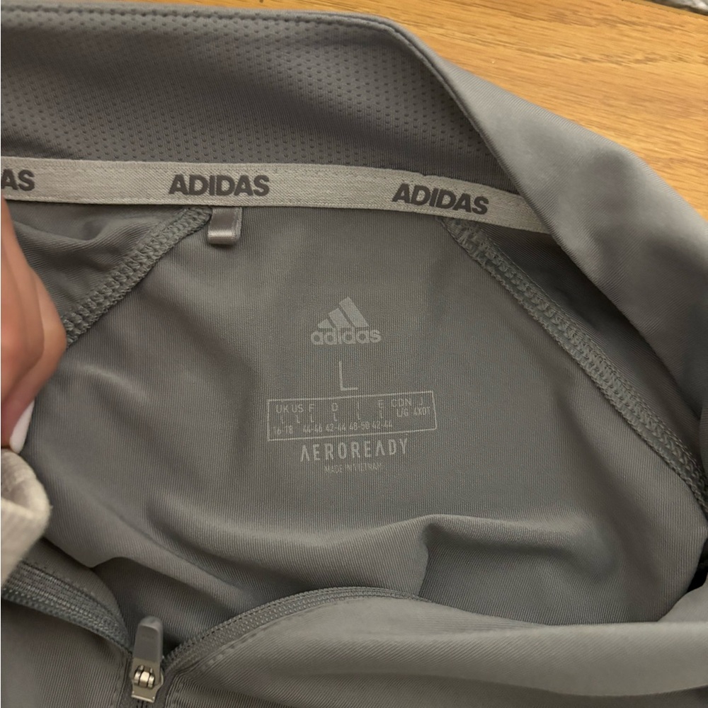 adidas Men’s Light Grey Quarter-Zip Training Top - Picture 4 of 5